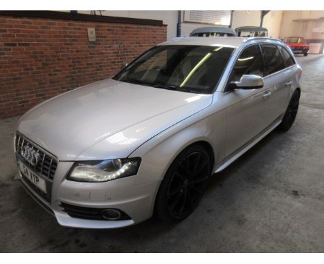 Make &amp; Model: Audi S4 T Quattro AutoDate of Reg: S4 VTPColour: Silvercc: 2995MoT: 15-09-2021Fuel Type: PETROLMileage: 70k