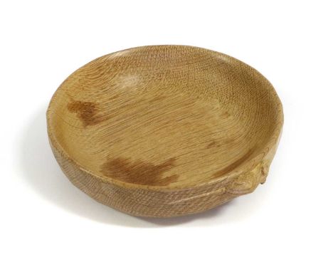 Workshop of Robert Mouseman Thompson (Kilburn): An English Oak Nut Dish, with carved mouse trademark to the exterior,16.5cm d
