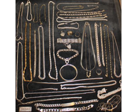 A collection of Sterling Silver Jewellery to include bracelets, chains, necklaces and rings. In the collection there is a Sil