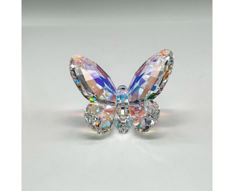 Part of the In the Secret Garden now part of Brilliant Butterflies, this stunning clear crystal luster figural gives off an i