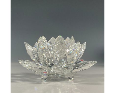 Lead crystal candle holder in large size that was part of The Secret Garden collection. Made from fully clear crystal with th