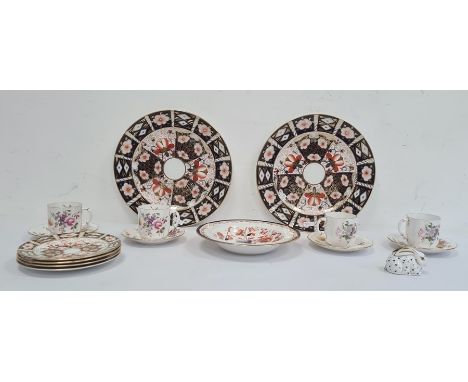 Royal Crown Derby Imari coloured dish, marked A720 to base, set of four Royal Crown Derby Imari palette plates, no.2451, a la