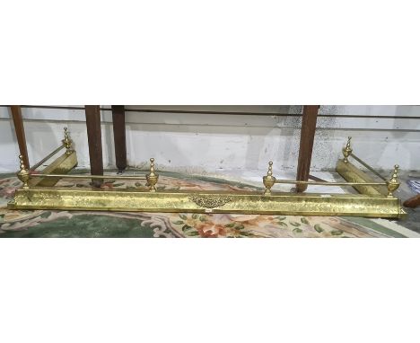 Brass fire curb, approx 144cm wide, a tall tripod leather collapsible stool and a shooting stick (3)