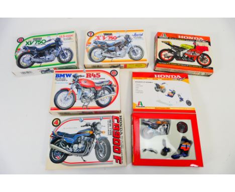 Kawai - Italeri - Six boxed plastic and diecast model motorcycle kits in various scales. Lot includes Kawai KSB04-100 1:20 Ho