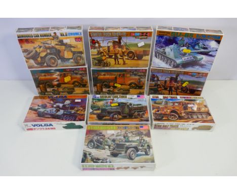 Science Treasury - Ten boxed 1:72 scale military vehicle plastic model kits. Lot includes 2 x #01 Isuzu TX-40, 2 x #10 Starte
