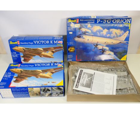 Revell - Three boxed Revell 1:72 scale plastic military aircraft model kits. Lot consists of #04326 Handley Page Victor K MK.