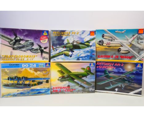 Italeri - Six 1:72 scale plastic military aircraft model kits from Italeri. Lot includes Italeri #122 Dornier Do24T Reconnais