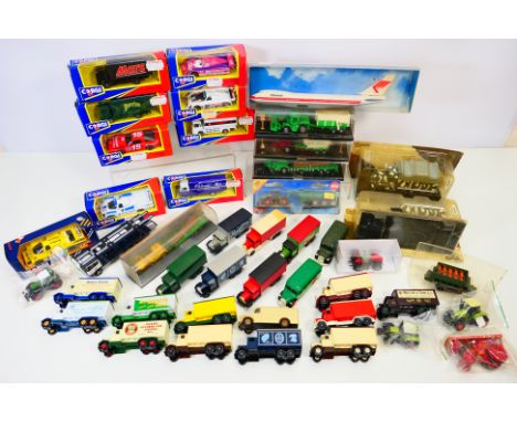 Wiking - Corgi - Siku - Other - A mixed collection of boxed and unboxed diecast and plastic model vehicles in various scales.
