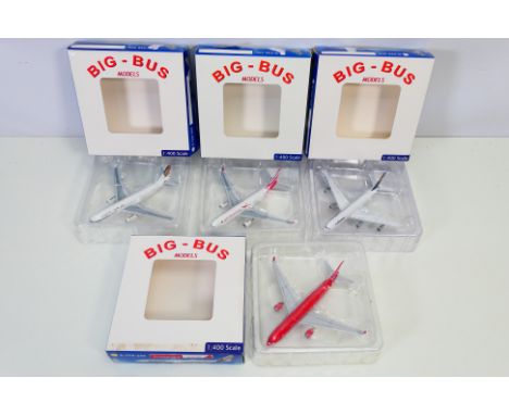 BIG BUS MODELS - 4 x 1:400 scale aircraft models of Airbus A340-200 and A330-200 in the following liveries: A-340-200 Lufthan
