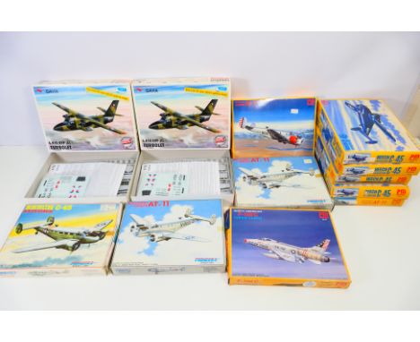 PM Model - Gavia - Pioneer - 12 boxed 1:72 scale plastic model aircraft kits. Lot includes PM Model #PM-304 Beech Expeditor  