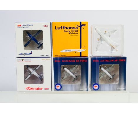 JC Wings - 5 x 1:400 scale model aircraft, comprising 2 x Royal Australian Air Force #JC4132, Boeing 737-230/Adv Lufthansa Wo