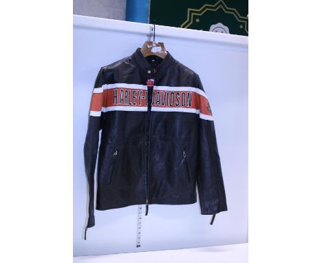 A leather Harley Davidson jacket size M 