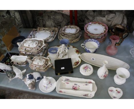 A quantity of decorative ceramics, to include Nao and Lladro models, part dinner service, Poole pottery dish etc 