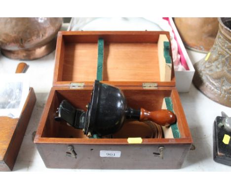 A Heath &amp; Co hand held compass in fitted case