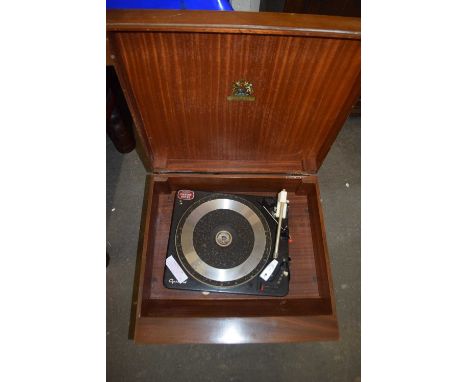 Vintage Dynatron record player