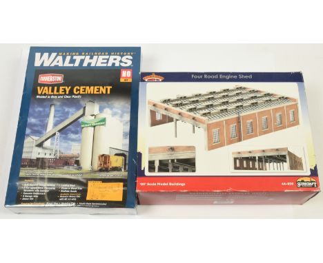 Bachmann &amp; Walthers Lineside Kits: Bachmann 44-050 Four Road Engine Shed. Condition is assumed Mint (Factory tissue wrapp