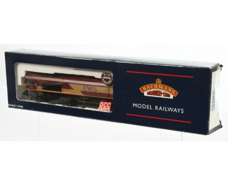 Bachmann 32-725DS Class 66 EWS Diesel Locomotive No. 66022 "Lafarge Charnwood" with DCC Sound Fitted. Please note cover sleev