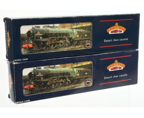Bachmann pair of A1 Class Steam Locomotives comprising of 32-552 4-6-2 BR A1 Class Steam Locomotive No. 60147 "Northern Easte