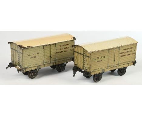 Marklin Gauge 1 Pair of Insulated Meat Vans. Comprising LNER &amp; GNER Insulated Refrigerator &amp; Frozen Meat Van. Conditi