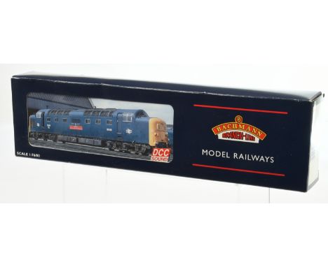Bachmann 32-525DS Class 55 BR Diesel Locomotive No. D9007 "Pinza" with DCC Sound Fitted. Condition is Near Mint in Good box.&