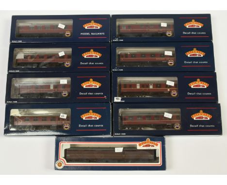 Bachmann Branch-line Maroon Coaches rake of Lot of 9: 34-650, 39-051, 39-026B, 39-026B, 39-076B, 39-103, 39-176, 39-226, 39-2