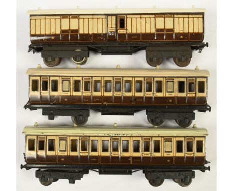 Marklin Gauge 1 Group of 3x L&amp;NWR coaches. Comprising 2x 1st / 3rd 1153 &amp; Full Brake 1436, 2x roofs have been repaint