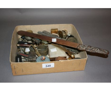 Quantity of various paper knives together with a quantity of various small trinket boxes and a compact