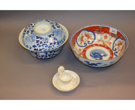 Chinese Imari bowl decorated with fish, some with six character mark to base (at fault) together with a Chinese blue and whit