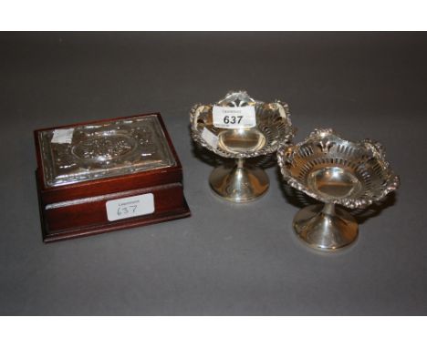 Pair of Birmingham silver circular pierced bonbon pedestal dishes and a modern silver mounted mahogany trinket box