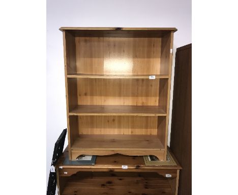 PINE EFFECT 3 SHELF BOOKCASE