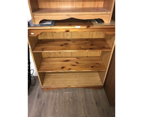 PINE 3 SHELF BOOK CASE