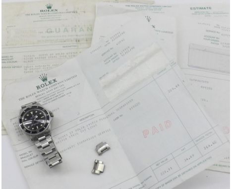 Rolex Oyster Perpetual Submariner (non-date) stainless steel gentleman's bracelet watch with pointed crown guards, ref. 5513,