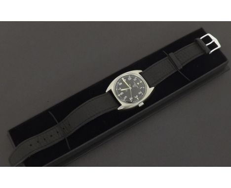 Hamilton Geneve British Military RAF pilot's stainless steel wristwatch, circa 1975, black dial with Arabic numerals, luminou