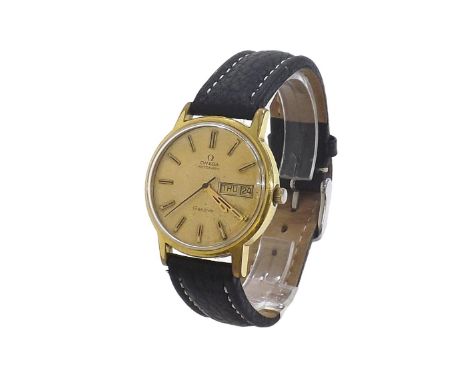 Omega Geneve automatic gold plated gentleman's wristwatch, circa 1974, ref. 166.0117, gilded dial with baton markers, centre 