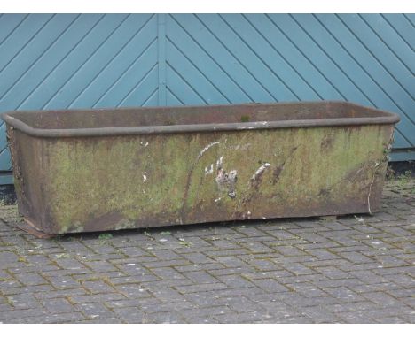 A Victorian cast iron bath/trough, 174 x 67 x 50 cm. PLEASE NOTE THIS IS HEAVY