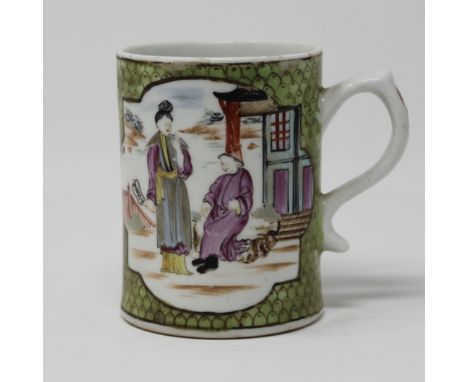 A Lowestoft porcelain 9cm polychrome mug, finely painted cartouches with Mandarin figures in garden scenes, green scale backg