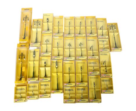 BRAWA - a quantity of boxed street lighting associated with model railway kits, including models 4633, 5204, 4632, 4604 etc


