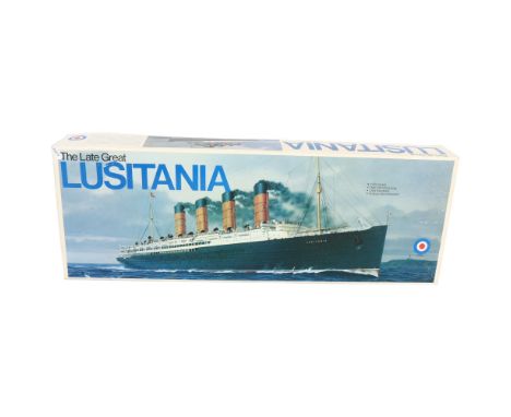 ENTEX - the late great Lusitania, boxed model display kit, 1/350 scale, kit ref. 7002, appears complete and unused, in origin