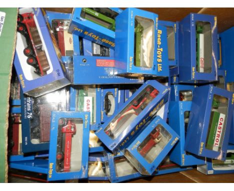 Base toys 1/76 45 all M/B