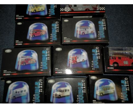 10 Corgi 999 emergency fire engines & ambulances M/B