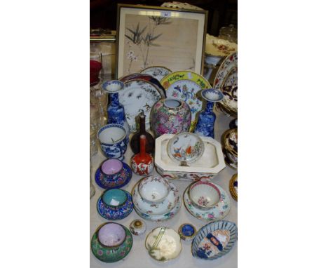 Oriental ceramics - a pair of  Chinese shaped baluster vases; Aesthetic movement cabinet plates; Japanese ceramics; cloisonne
