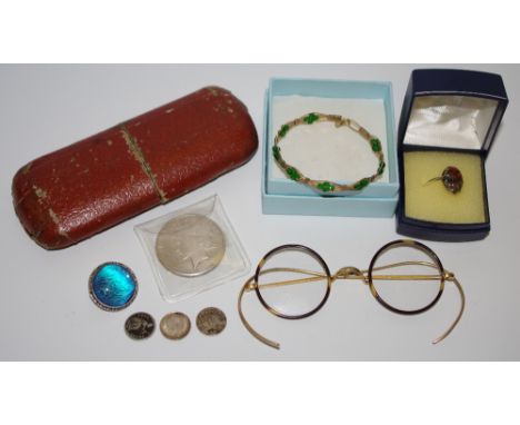 Jewellery - an agate cabouchon silver dress ring; brooch; 1923 American Liberty Head 1 dollar coin, others, etc, qty