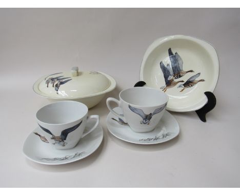 Four items of Midwinter Peter Scott china including tureen and cups and saucers 