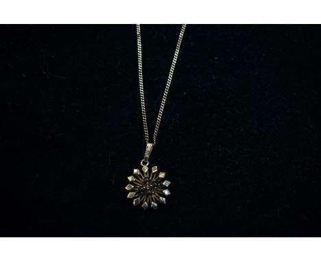 9ct Gold chain &amp; pendant Total weight 4.5g 