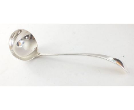 A George V silver ladle, Sheffield 1919, approx 31cm length, approx 285g 