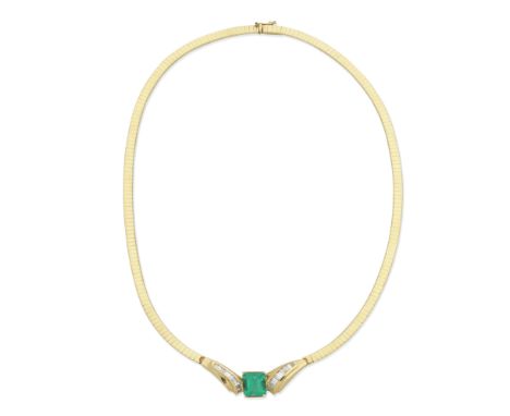EMERALD AND DIAMOND NECKLACEStep-cut emerald and baguette-cut diamonds, emerald approx. 3.40cts, emerald loose in setting, le