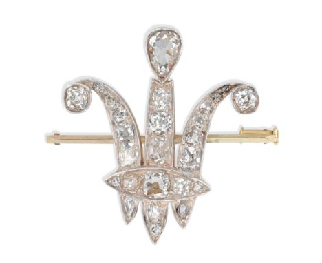 DIAMOND FLEUR-DE-LYS BROOCH, LATE 19TH - EARLY 20TH CENTURYCushion and pear-shaped diamonds, diamonds approx. 3.85cts total, 