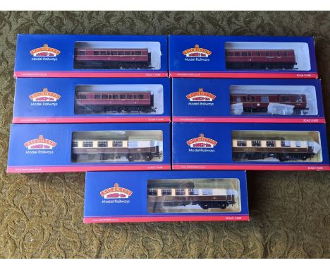 7 x Bachmann Branch Line railway carriages.