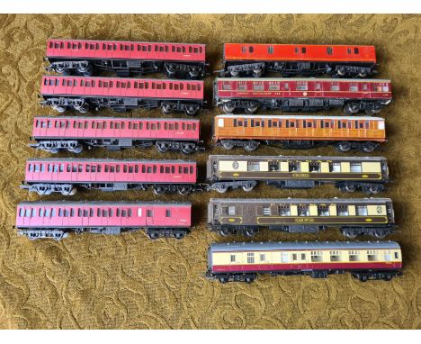 11 x Hornby, Lima and Mainline carriages.