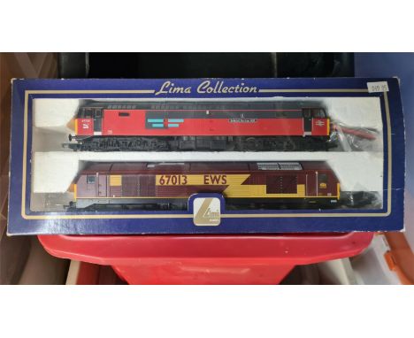 Lima Collection twin locomotive pack, Class 67013 EWS, Class 47738 BBH.